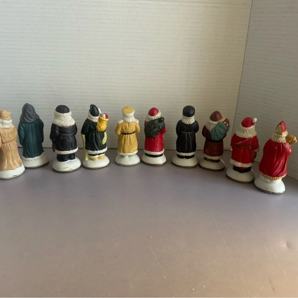 Santas From Around The World Figurine Collection Set of 11